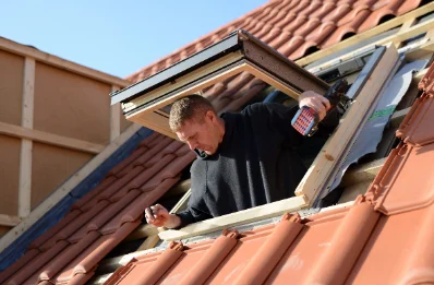 Pose de fenêtres de toit Velux à Vebret